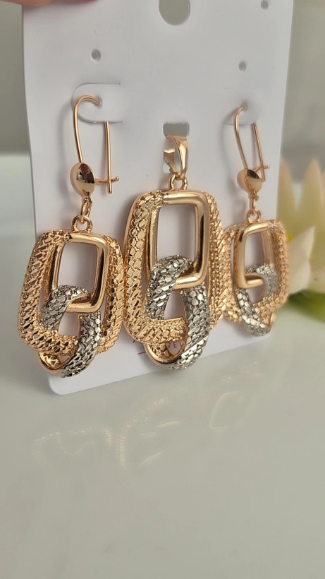 نیم ست دورنگ تراشه،ژوپینگ،طرح طلا